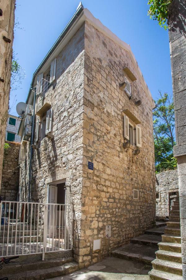 Apartment In Vis Historic Center - Mikula, Ljubica, Toma Exterior foto